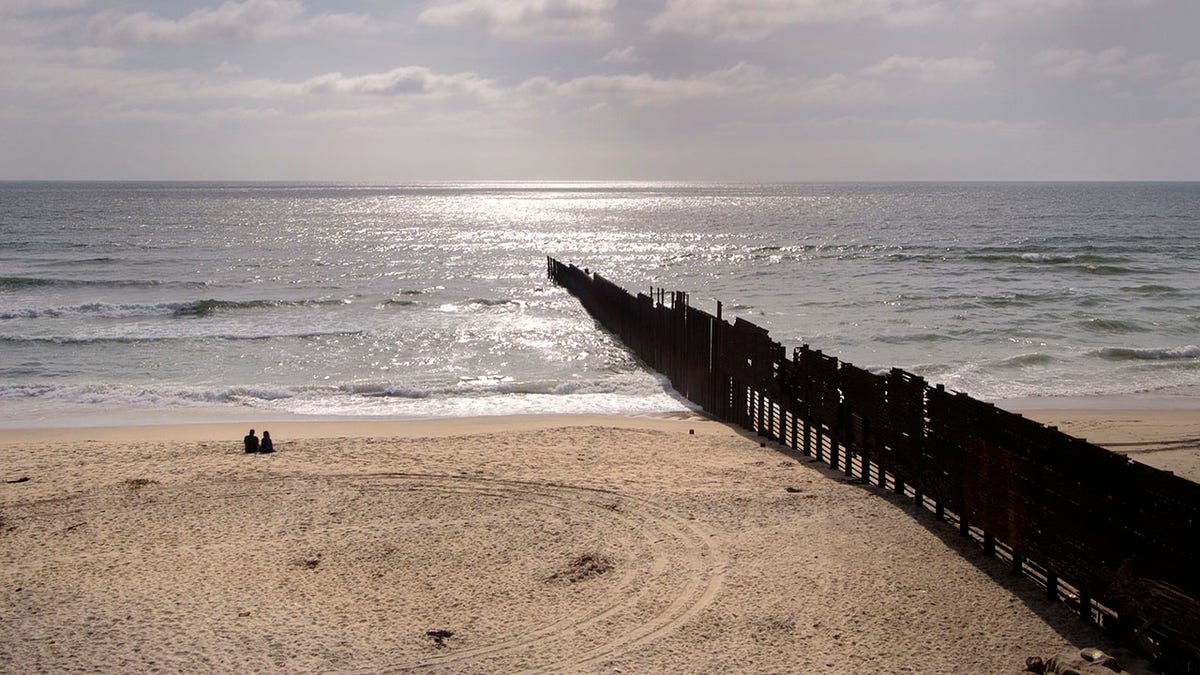 Mexico-California border