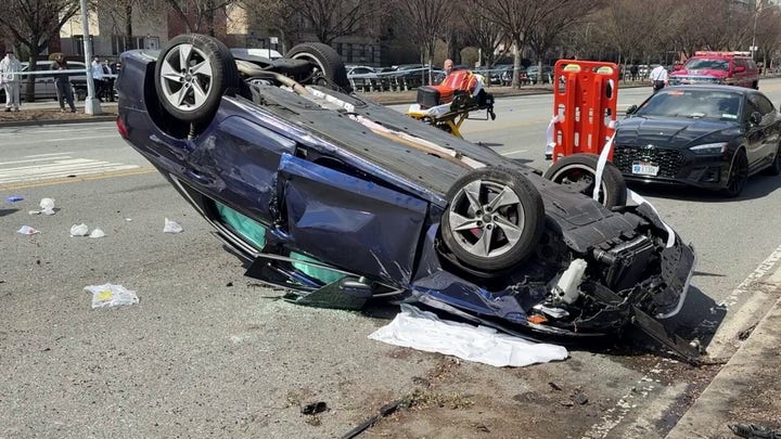Witness describes fatal NYC wreck
