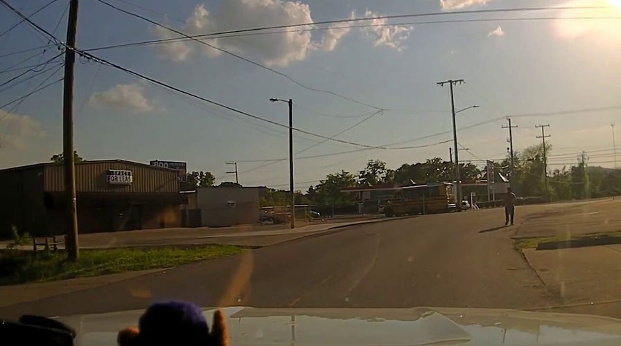 Video captures gunman firing at Nashville police car