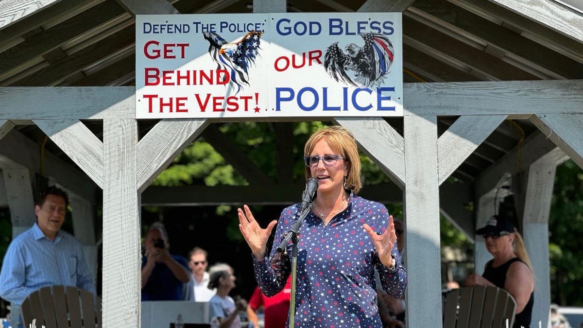 Tenney speaks at a police lodge 