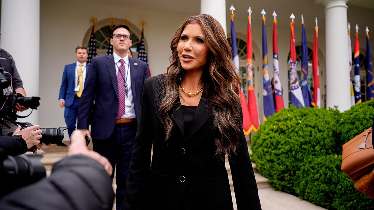 Noem arrives to White House Rose Garden for Make America Wealthy Again speech
