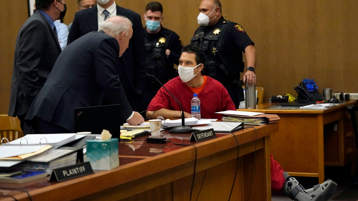 Scott Peterson in court