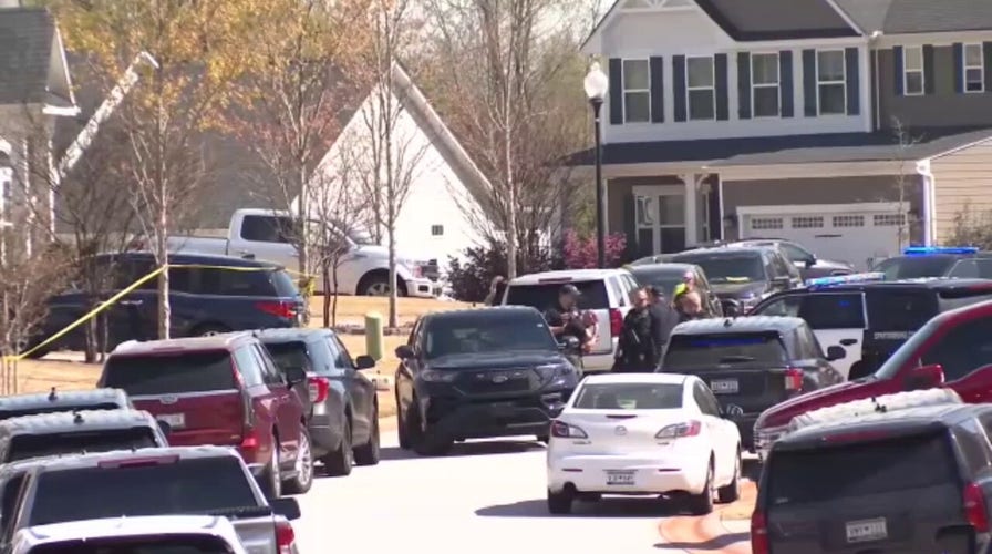 Former Bloomberg manager, wife and daughter found dead in SC home