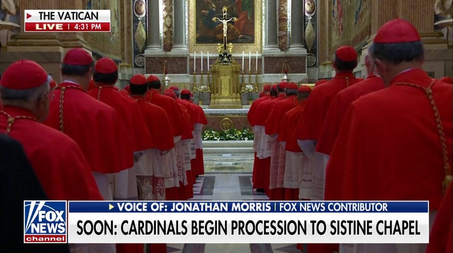 Cardinals begin procession to Sistine Chapel for conclave to select new pope