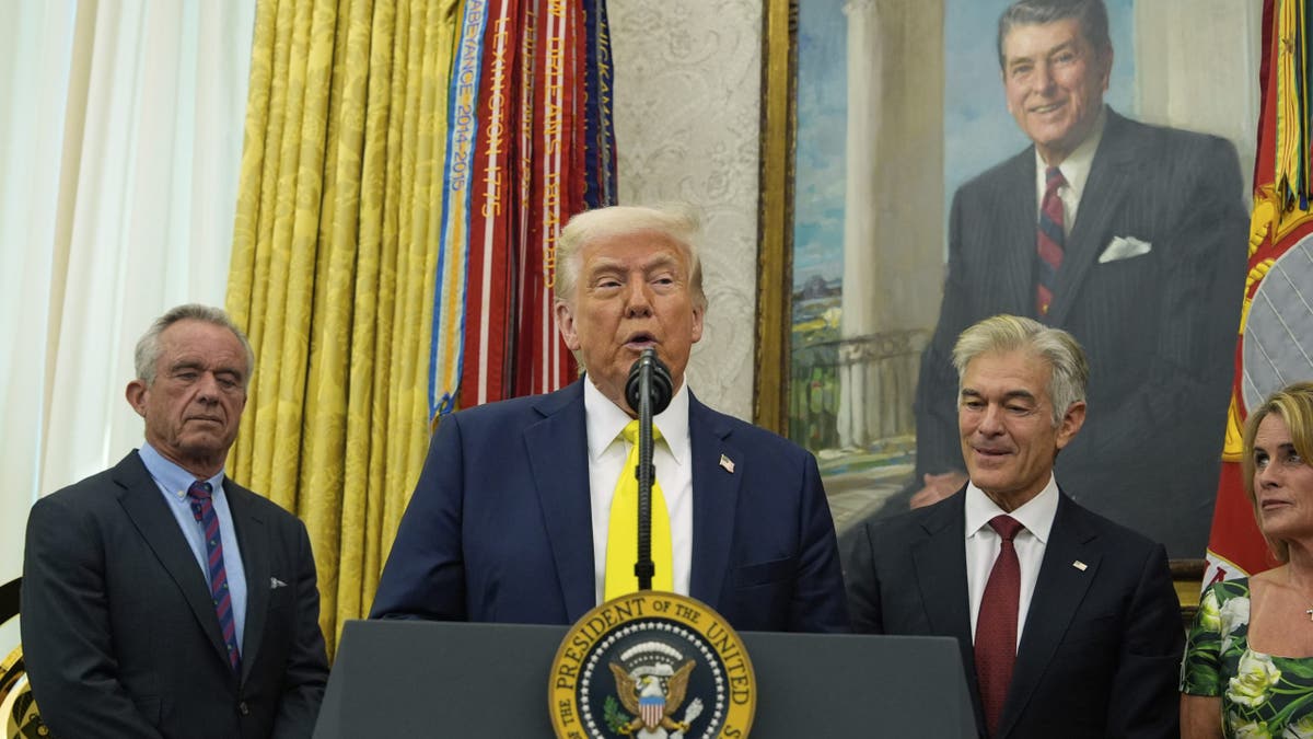 Trump, Oz, RFK Jr