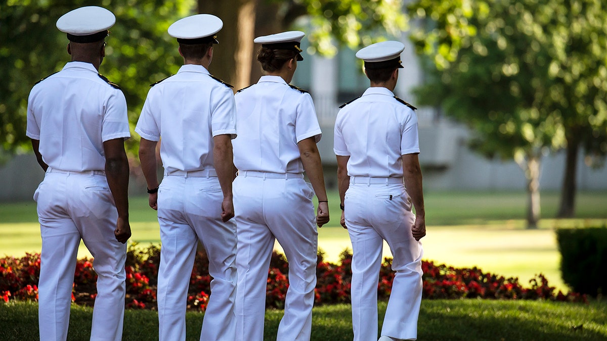 US Naval Academy midshipmen