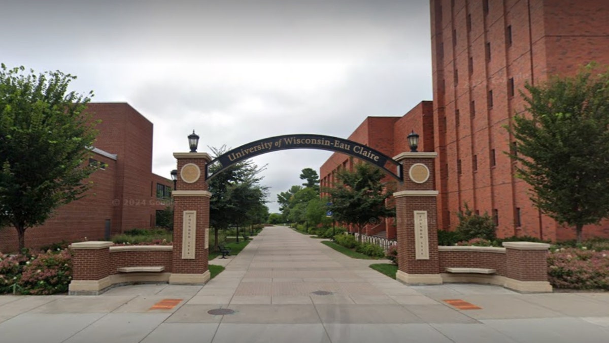 UW-Eau Claire campus