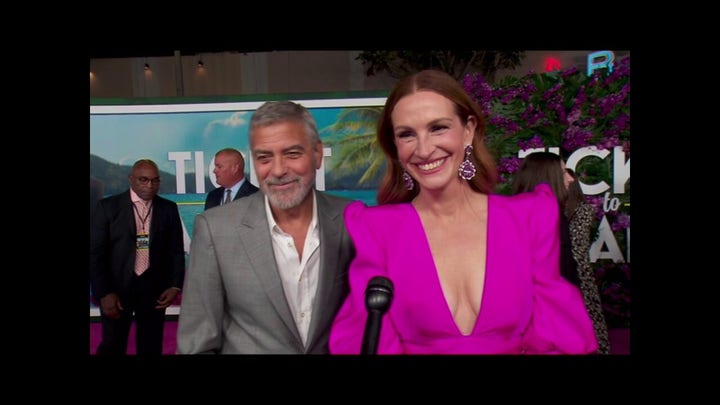 George Clooney and Julia Roberts say they 'openly love each other' at the 'Ticket to Paradise' Los Angeles premiere