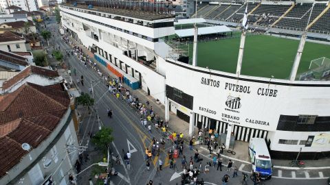 A funeral procession will carry Pelé's coffin from the stadium to his final resting place on Tuesday. 