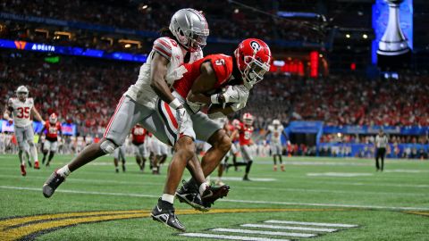 Georgia Bulldogs wide receiver Adonai Mitchell makes a catch during the 2022 Peach Bowl at Mercedes-Benz Stadium.