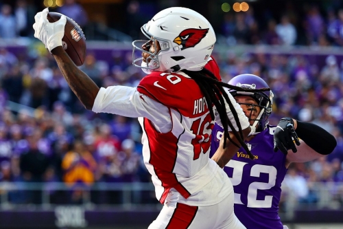 DeAndre Hopkins make an amazing one-handed catch to reel in a touchdown for the Arizona Cardinals against the Minnesota Vikings. Hopkins' excellent display, finishing with the touchdown and 159 receiving yards, wasn't enough though as the Cardinals lost 34-26 to the Vikings. 