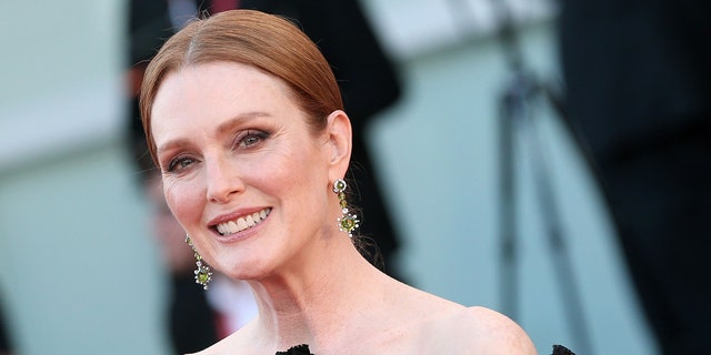 Julianne Moore did not identify the film industry professional who told her to "try to look prettier."