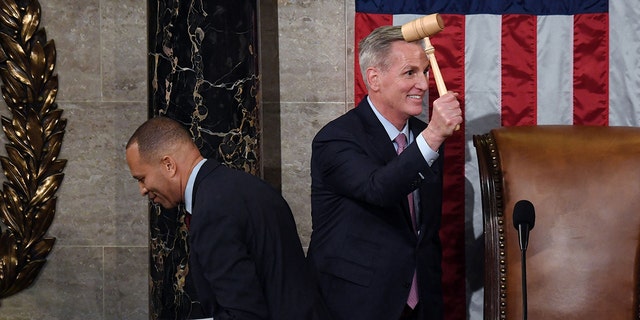 Minority Leader Hakeem Jeffries leaves after handing the gavel to newly elected Speaker of the US House of Representatives Kevin McCarthy after he was elected on the 15th ballot at the US Capitol in Washington, DC, on January 7, 2023.