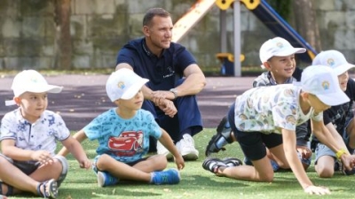 Shevchenko visits a Laureus supported Team Up programme, developed by War Child and Save the Children, on July 25, 2022 in Warsaw, Poland. 