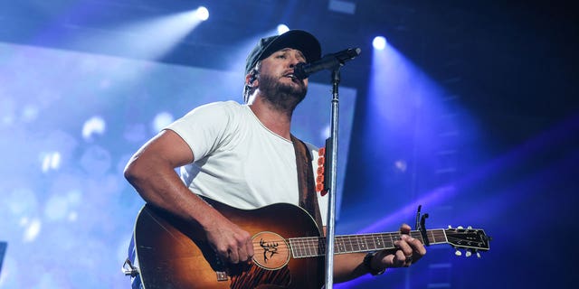 Luke Bryan will wrap up the concert series with a show on March 19, 2023.