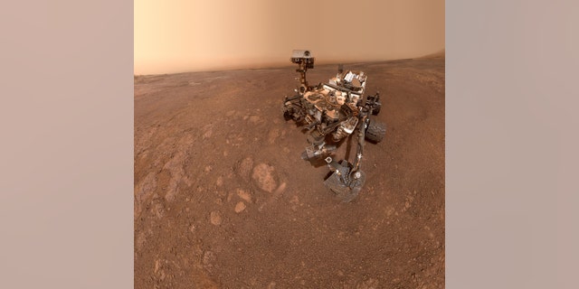 NASA's Curiosity Mars rover takes a selfie on Jan. 15 at the 'Rock Hall' drill site in Vera Rubin Ridge.
