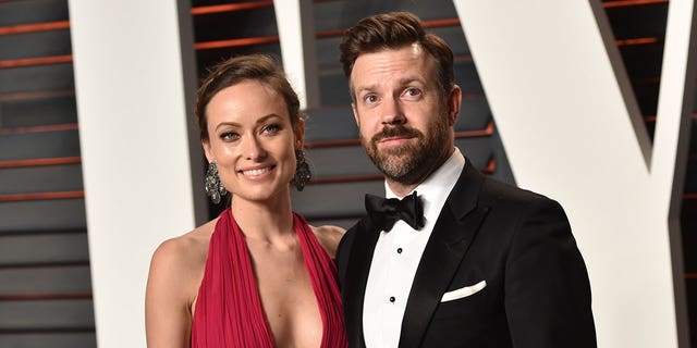 Olivia Wilde and Jason Sudeikis arrive at the 2016 Vanity Fair Oscar Party on Feb. 28, 2016, in Beverly Hills, California.