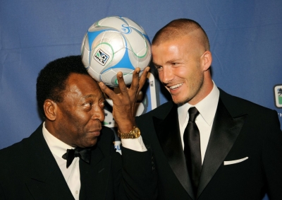 Pelé and English soccer star David Beckham attend a gala benefit celebrating soccer in the United States in 2008.