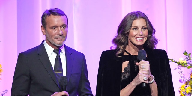 Tim McGraw and Faith Hill spoke about Loretta Lynn on stage at the Grand Ole Opry.