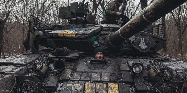 DONETSK OBLAST, UKRAINE - JANUARY 18: Ukrainian tankers carry out maintenance on their tanks on the Donbass frontline as military mobility continues within the Russian-Ukrainian war on January 18, 2023. 