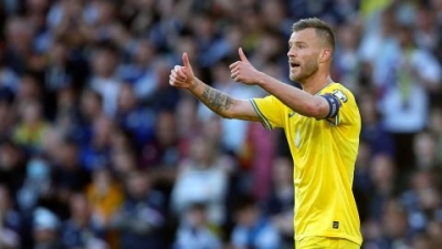 Andriy Yarmolenko had an impressive game for Ukraine. 