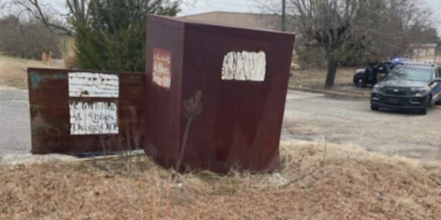 The clothing donation bin Lesley Lemoine's body was found in.