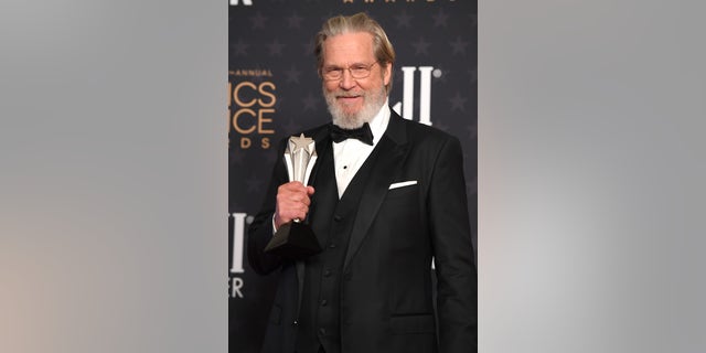 Jeff Bridges was honored with the Lifetime Achievement Award at the 28th Annual Critics Choice Awards.