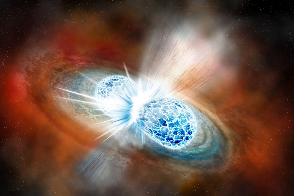 Two glowing neutron stars are colliding at the center of this image, releasing a ton of energy and surrounded by a hazy of orange interstellar dust.
