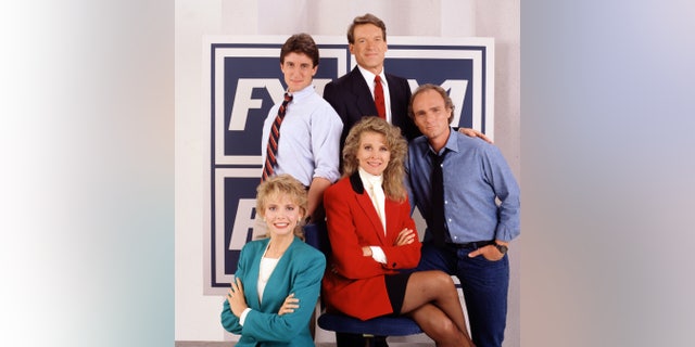 "Murphy Brown" cast including, Charles Kimbrough as Jim Dial, Joe Regalbuto as Frank Fontana, Candice Bergen as Murphy Brown, Faith Ford as Corky Sherwood and Grant Shaud as Miles Silverberg