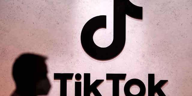 The European Union has temporarily banned TikTok from phones used by employees as a cybersecurity measure.