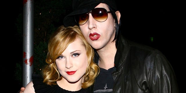 Marilyn Manson with accuser Evan Rachel Wood in 2007. 