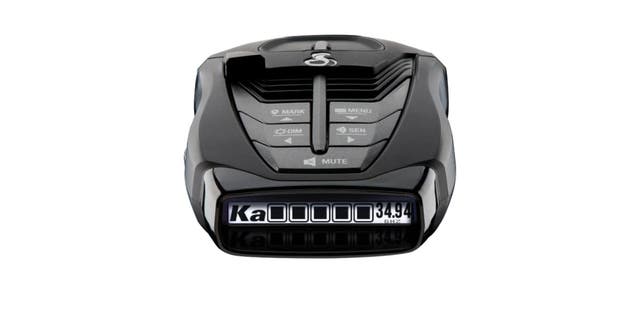 The Cobra RAD 480i radar detector detects signals from both the front and rear of your vehicle, giving you all-around protection wherever your adventures take you.