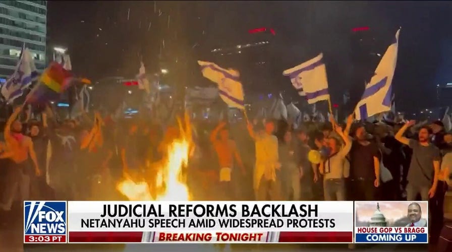 Israelis protest against judicial reform by Prime Minister Netanyahu