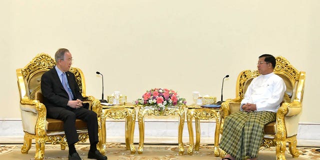 Min Aung Hlaing and Ban Ki-moon