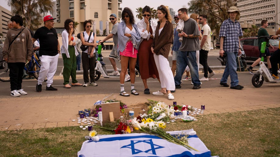 Israel Italian tourist