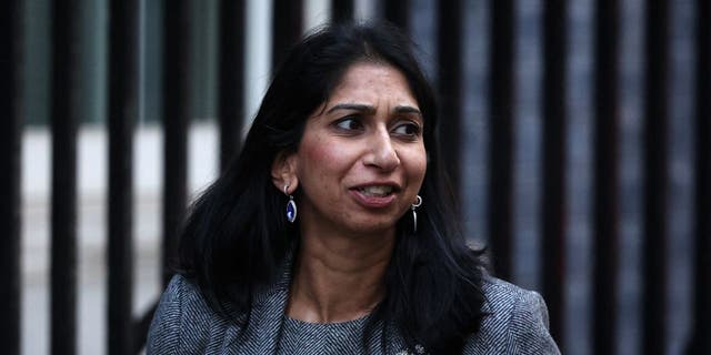 Britain's Home Secretary Suella Braverman arrives for the weekly cabinet meeting at 10 Downing Street in London on October 18, 2022. - Embattled UK Prime Minister Liz Truss apologised for going "too far too fast" with reforms that triggered economic turmoil, but vowed to remain leader despite a series of humiliating climbdowns.
