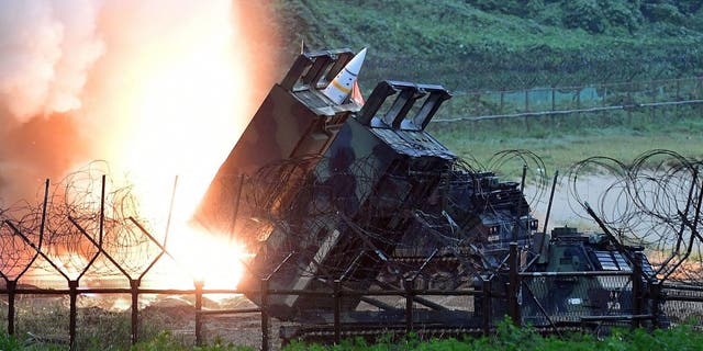 U.S. Army Tactical Missile System (ATACMS) firing a missile into the East Sea during a South Korea-U.S. joint missile drill aimed to counter North Korea¡¯s ICBM test on July 29, 2017, in East Coast, South Korea.