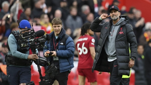 Klopp celebrates after Liverpool's 4-3 victory against Tottenham. 