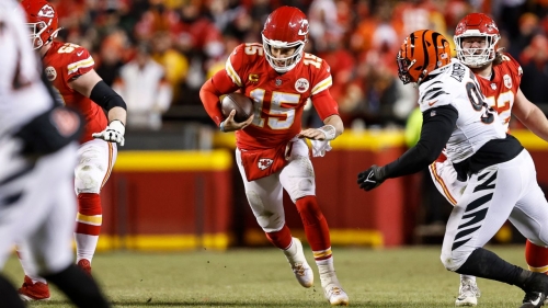 Kansas City Chiefs quarterback Patrick Mahomes runs with the ball against the Cincinnati Bengals in January.