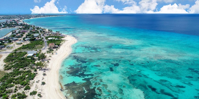 Vacation in Gran Turk - Aerial Touring Turks and Caicos Island Getaway