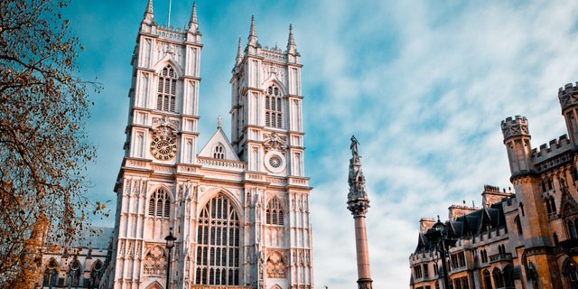 Street view of Westminster Abbey