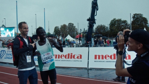 Lobalu and Hagmann are all smiles after a second-place finish in the 5km road race at last year's Zurich Diamond League.