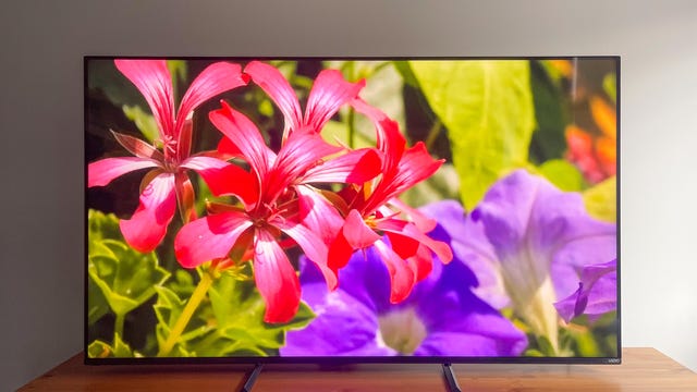 Vizio MQX Series 2022 TV