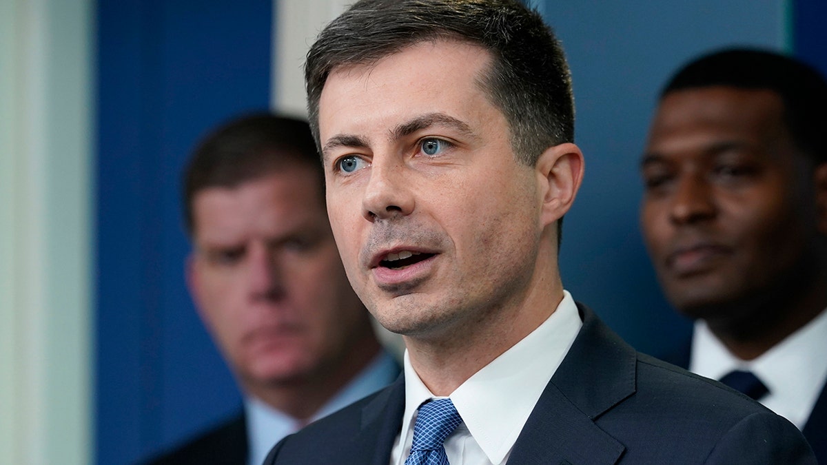 Pete Buttigieg is in a feud with Marco Rubio