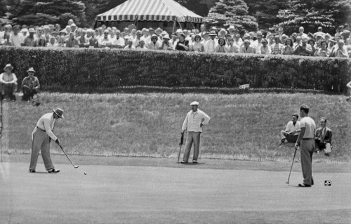 strongSam Snead, US Open (1947) /strongWith seven major championships and 82 PGA Tour victories, Snead won pretty much everything there was to win across his legendary career -- except the US Open. A four-time runner up at the event, the American came within inches of capturing the elusive title in 1947. Having led Lew Worsham by two shots in an 18-hole playoff with three to play, Snead was pegged back heading into the final hole before missing his putt from inside three feet to lose.