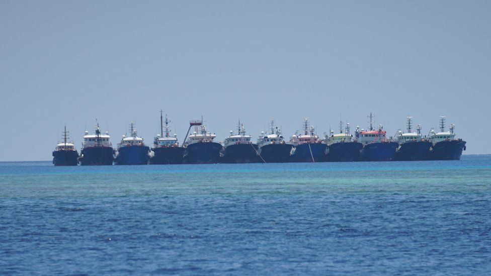 Chinese militia vessels in the Spratly Islands