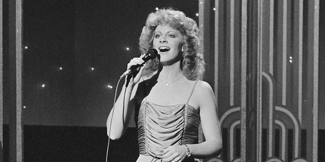 A photo of Reba McEntire in 1981
