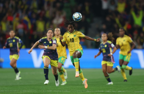 Jamaica's Jody Brown controls the ball next to Colombia's Diana Ospina Garcia.