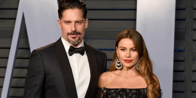 Sofia Vergara and Joe Manganiello walk red carpet together at Oscars party