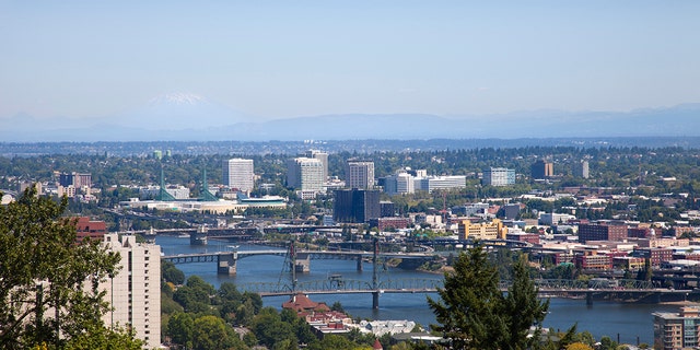 portland oregon skyline